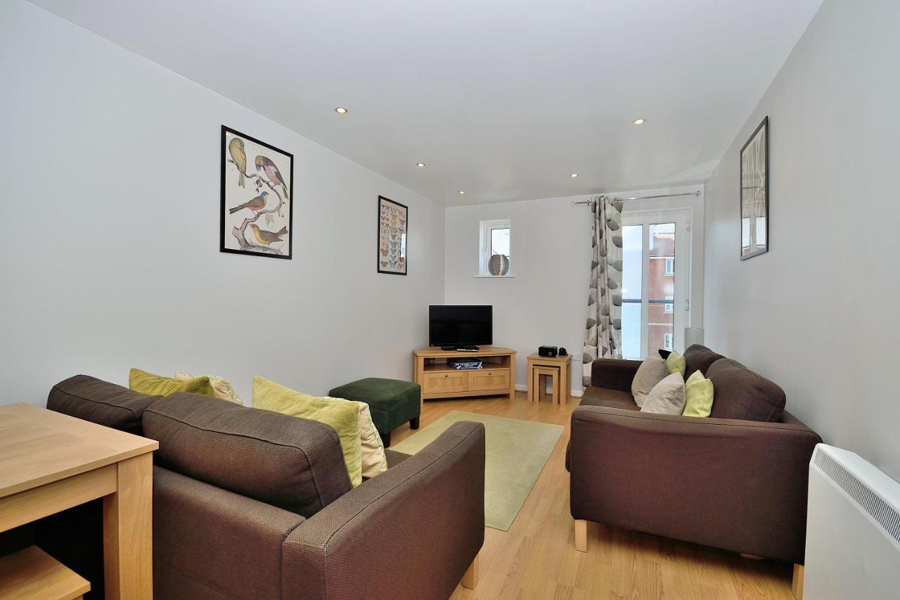 Racecourse Serviced Apartments Chester Bagian luar foto