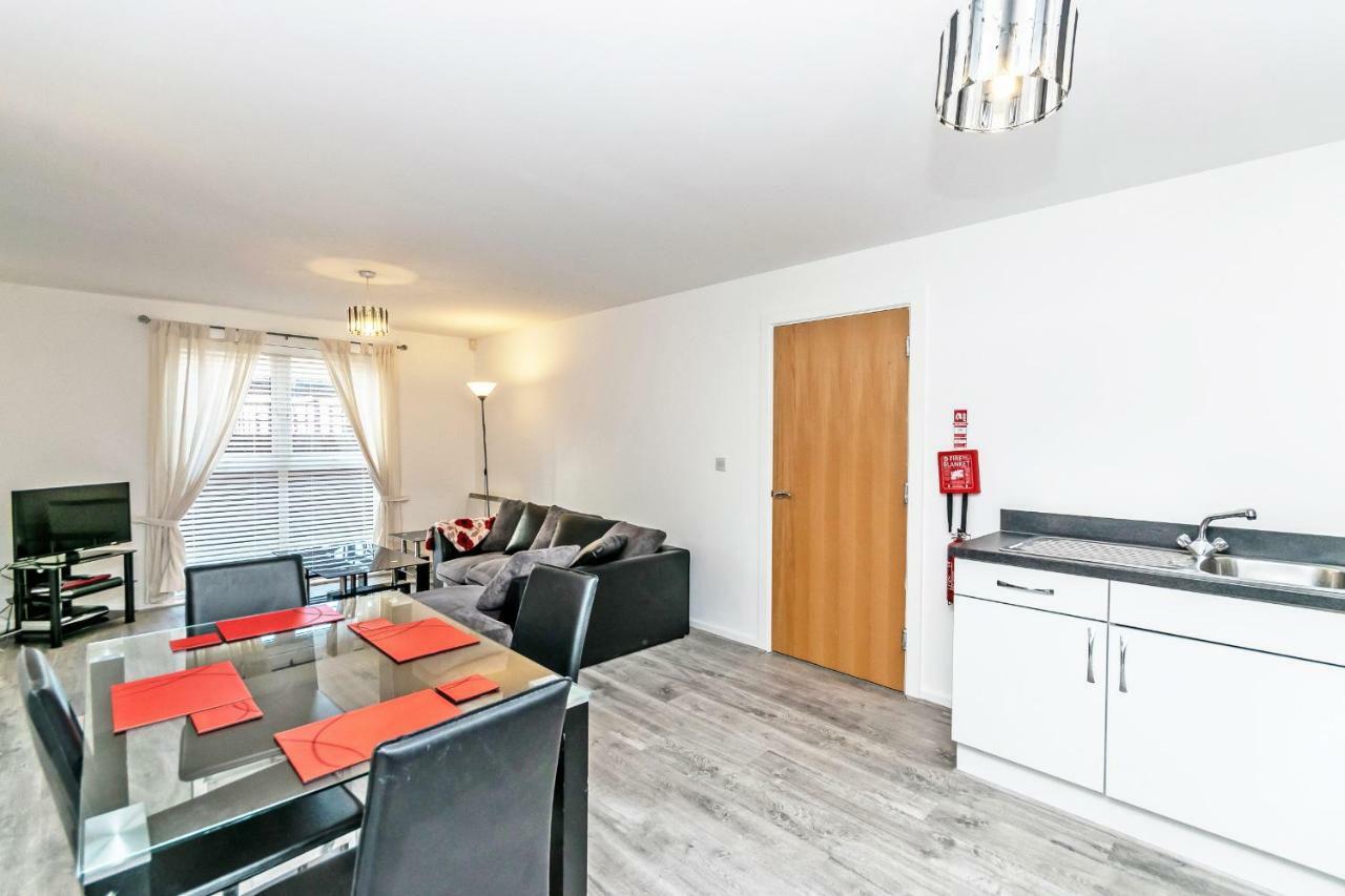 Racecourse Serviced Apartments Chester Bagian luar foto